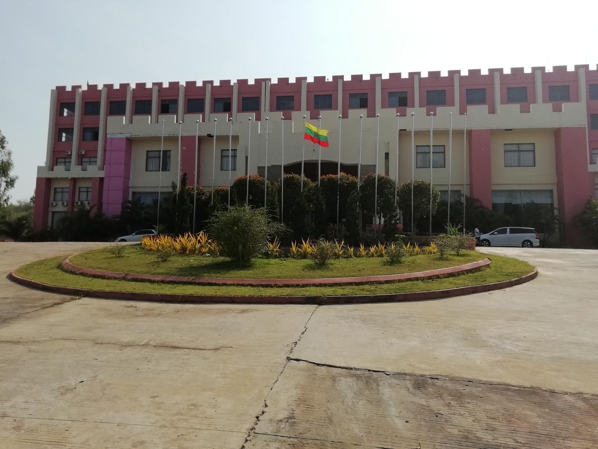 Great Wall Hotel - Nay Pyi Taw Oattara Thiri Kültér fotó
