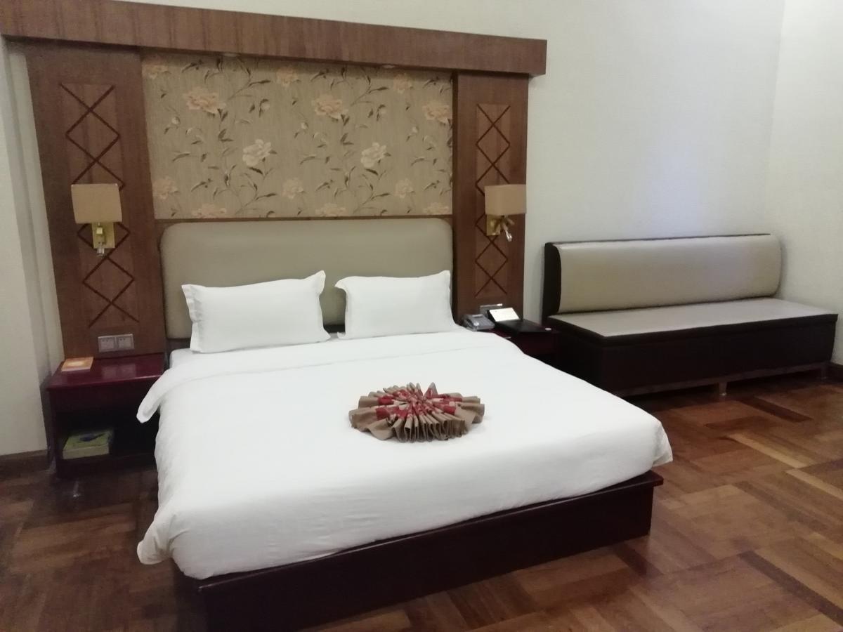 Great Wall Hotel - Nay Pyi Taw Oattara Thiri Kültér fotó